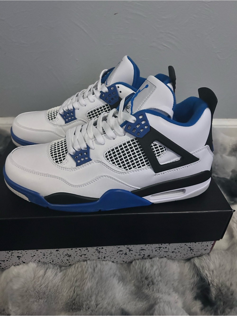 Jordan White and Blue Retro Basketball Sneakers